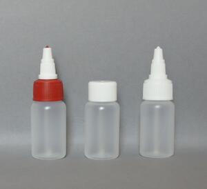Polikróm 20 ml-es HDPE hengeres flakon product image 1