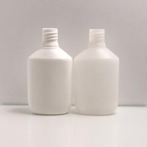 Polikróm 125 ml HDPE ovál flakon product image 1