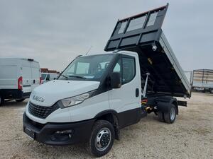 Iveco Daily 35C18 kisteherautó 180 billencs product image 1