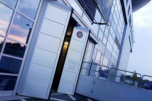 Ipari lapozókapu ajánlatkérés