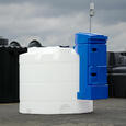 Kingspan BlueMaster Basic Plus 2500 literes szimplafalú AdBlue tartály dobozzal product image