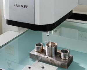 Nikon Metrology iNexiv VMA-2520 CNC videó-mérőrendszer product image 2