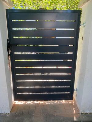  Lakossági egyszárnyú kapu product image 2