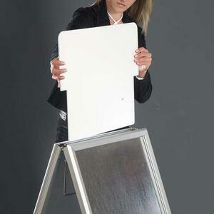  Kültéri megállítótábla alumínium kerettel, A2 nyomathoz product image 3