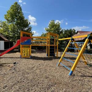 Játszótéri játszóvár ajánlatkérés