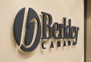 Triangle hungária 3d kemény pvc betű és cégfelirat készítés product image 1