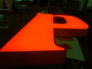 Triangle hungária Feszített ponyvás felirat, tábla készítés product image 1